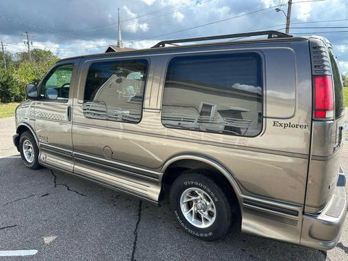 1999 Chevrolet Express 1500 Base