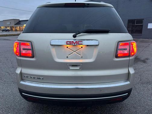 Beige 2014 GMC Acadia SLT-2