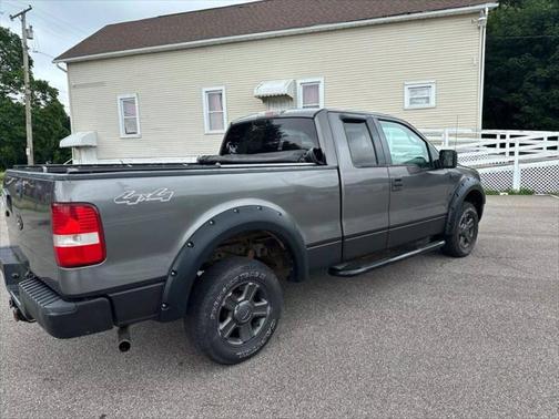 2004 Ford F-150 XLT