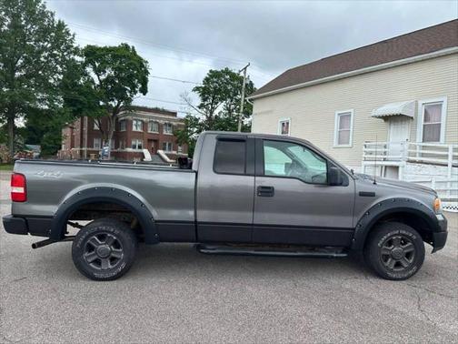 2004 Ford F-150 XLT
