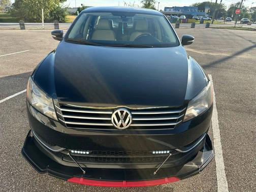 2015 Volkswagen Passat 1.8T Auto SE