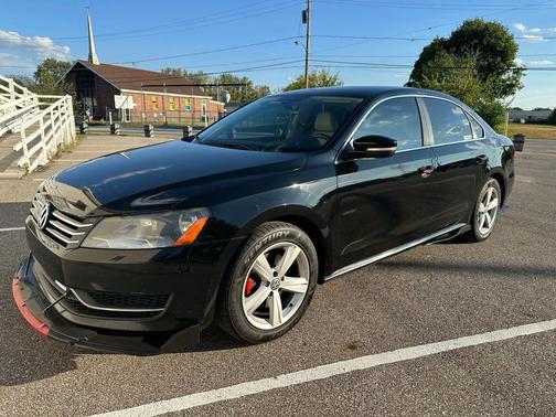 2015 Volkswagen Passat 1.8T Auto SE
