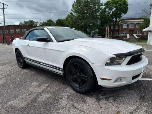 2012 Ford Mustang V6