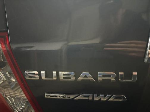 Gray 2011 Subaru Impreza 2.5 i Premium