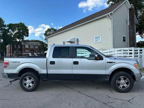 2009 Ford F-150 XLT SuperCrew