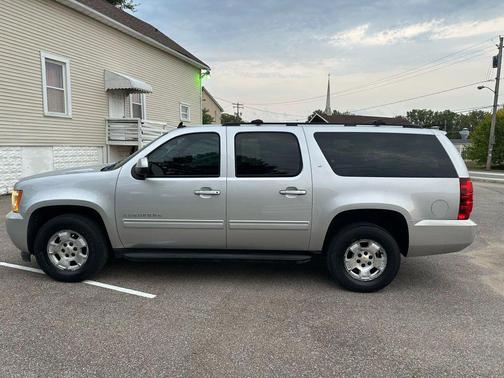 2011 Chevrolet Suburban 1500 LT