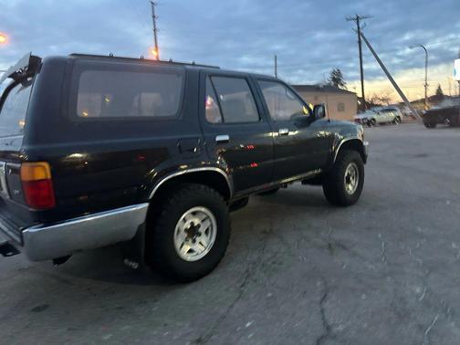 1995 Toyota 4Runner SR5 Sport Utility 4D