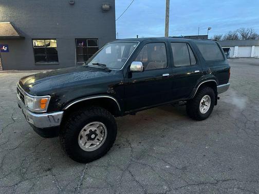 1995 Toyota 4Runner SR5 Sport Utility 4D