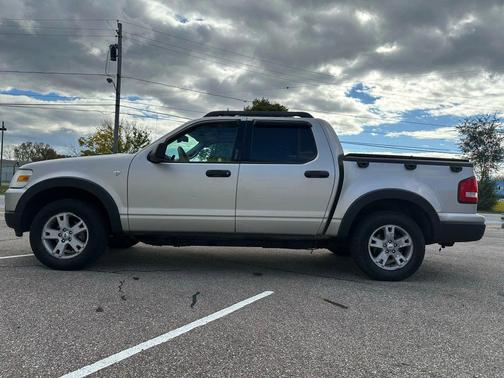 2007 Ford Explorer Sport Trac XLT