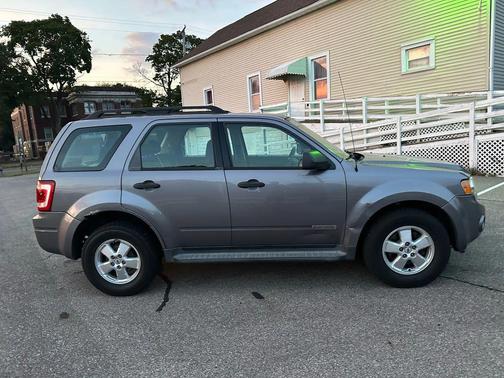 2008 Ford Escape XLS