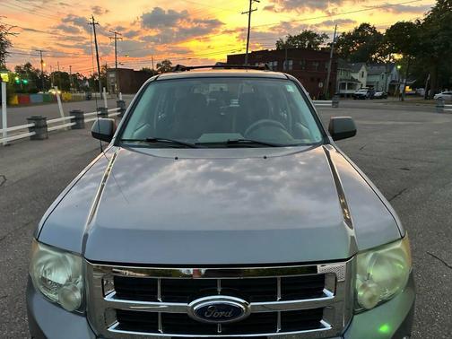 2008 Ford Escape XLS