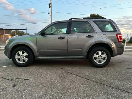 2008 Ford Escape XLS