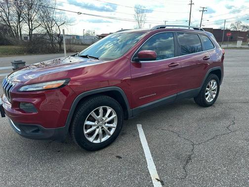 2014 Jeep Cherokee Sport