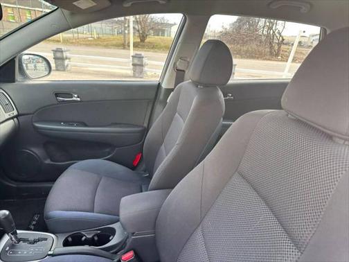 2011 Hyundai Elantra Touring GLS