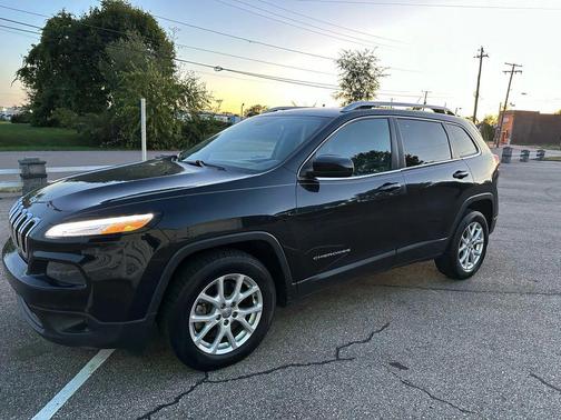 2014 Jeep Cherokee Sport