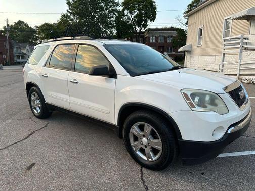 2011 GMC Acadia SLE
