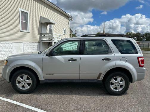 2008 Ford Escape XLS