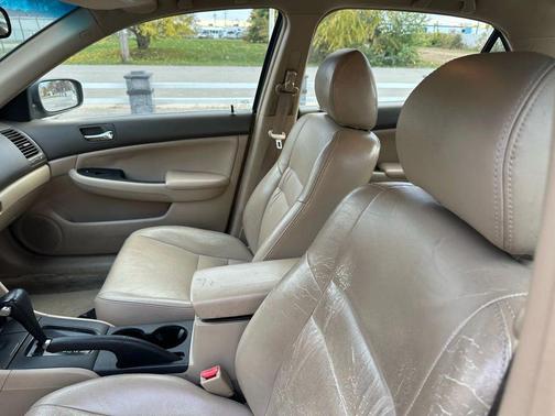 2005 Honda Accord 2.4 LX