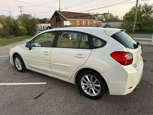 2012 Subaru Impreza 2.0i Premium