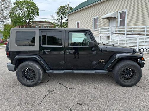 Black 2008 Jeep Wrangler Unlimited Sahara