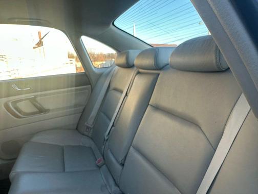 2005 Subaru Outback 3.0 R