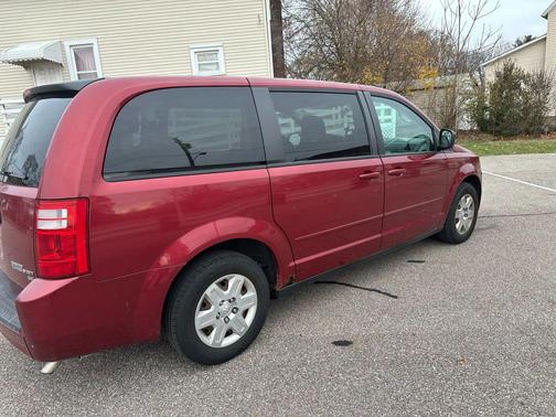 2010 Dodge Grand Caravan SE