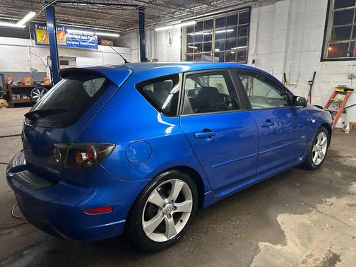 2003 Mazda Protege5 Hatchback 4D