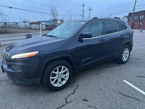 2015 Jeep Cherokee Sport