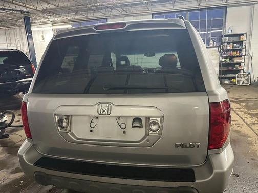 2004 Honda Pilot EX-L