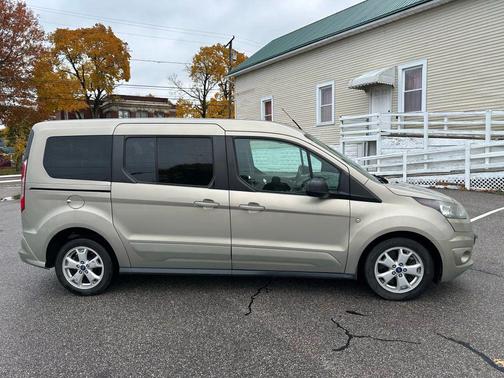 2015 Ford Transit Connect XLT w/Rear Liftgate