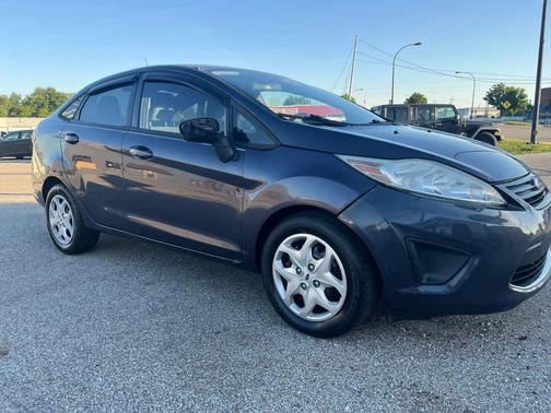 Gray 2013 Ford Fiesta S