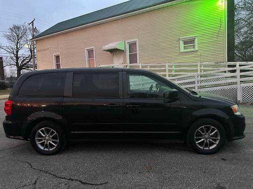 2013 Dodge Grand Caravan R/T