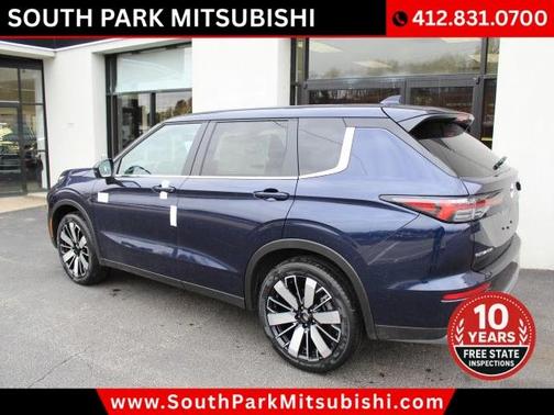 Blue 2026 Mitsubishi Outlander EDITION