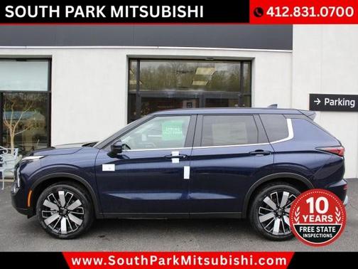 Blue 2026 Mitsubishi Outlander EDITION