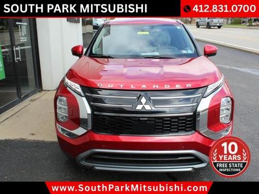 2025 Mitsubishi Outlander SE