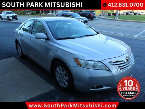 Silver 2008 Toyota Camry XLE