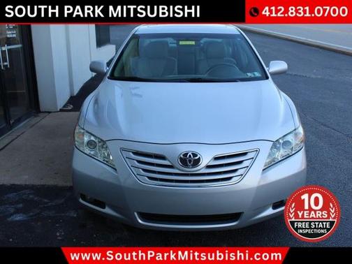 Silver 2008 Toyota Camry XLE