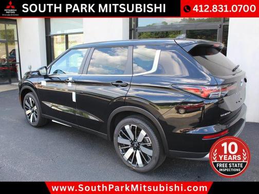 2025 Mitsubishi Outlander SE