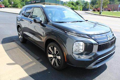 2025 Mitsubishi Outlander SEL