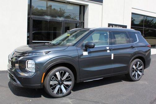 2025 Mitsubishi Outlander SEL