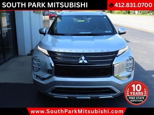 Silver 2022 Mitsubishi Outlander SEL