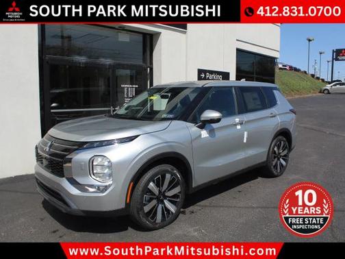 2025 Mitsubishi Outlander SE
