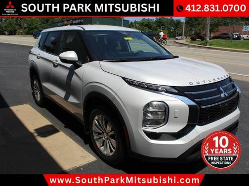 2025 Mitsubishi Outlander ES