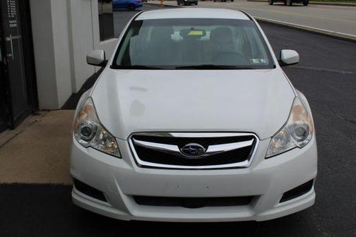 2011 Subaru Legacy 2.5i Premium