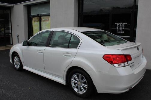 2011 Subaru Legacy 2.5i Premium