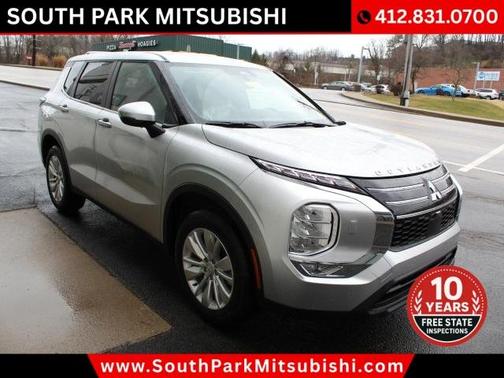 2026 Mitsubishi Outlander ES