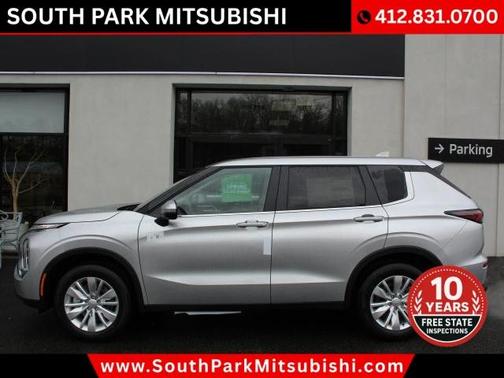 2026 Mitsubishi Outlander ES