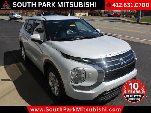 2025 Mitsubishi Outlander ES