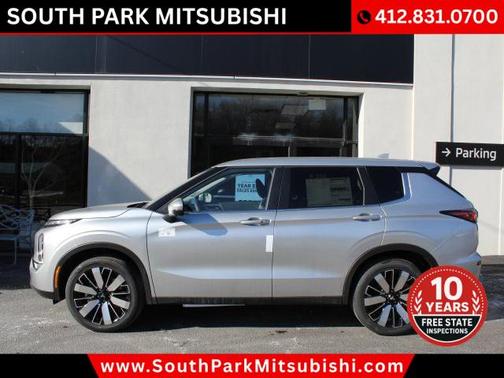 2026 Mitsubishi Outlander SE