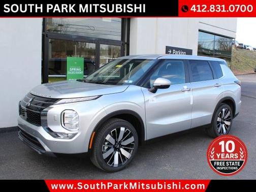 Silver 2026 Mitsubishi Outlander SE